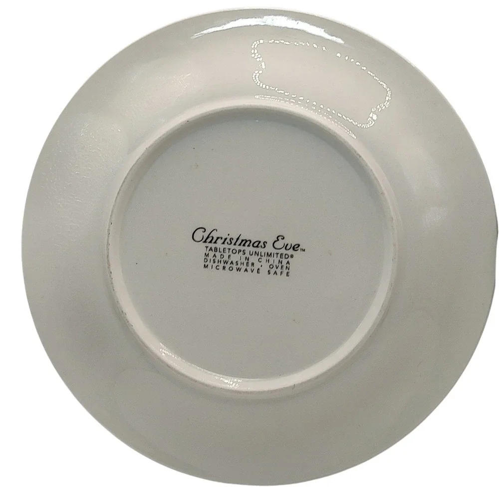 Tabletops Unlimited Christmas Eve‎ Plates Appetizer Embossed 1990s Set of Two
